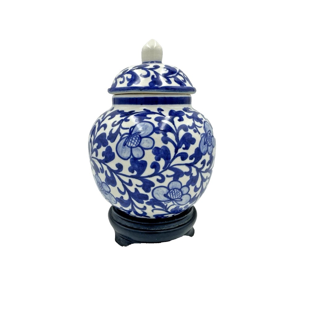 Vtg Blue White Lidded Ginger Jar Floral Porcelain Vase Chinoiserie w/ Wood Riser